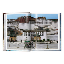 Load image into Gallery viewer, Living in Asia. 45th Ed. (German, French, English)