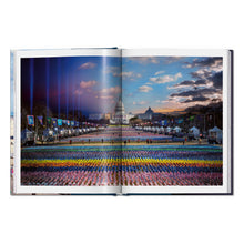 Load image into Gallery viewer, Stephen Wilkes. Day to Night (German, French, English)