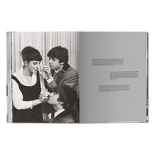 Load image into Gallery viewer, Harry Benson. The Beatles (German, French, English)