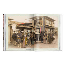 Load image into Gallery viewer, Japan 1900. A Portrait in Color (German, French, English)