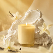 Load image into Gallery viewer, Vanilla Cream Petite Candle