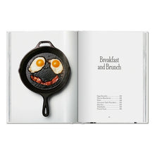 Load image into Gallery viewer, The Gourmand’s Egg. A Collection of Stories and Recipes (English)