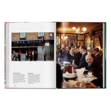 Load image into Gallery viewer, London. Portrait of a City (English)