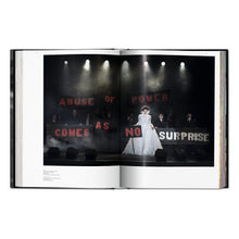 Load image into Gallery viewer, Peter Lindbergh. On Fashion Photography (German, French, English)