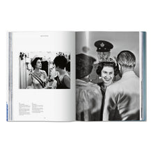 Load image into Gallery viewer, Her Majesty. A Photographic History 1926–2022 (German, French, English)