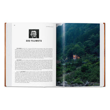 Load image into Gallery viewer, 100 Contemporary Wood Buildings (German, French, English)