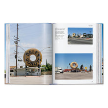 Load image into Gallery viewer, California Crazy. American Pop Architecture. 45th Ed. (English)