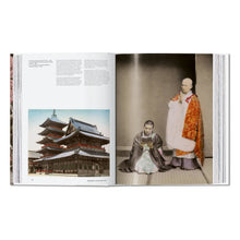 Load image into Gallery viewer, Japan 1900. A Portrait in Color (German, French, English)