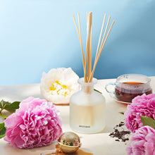 Load image into Gallery viewer, Earl Grey Bitters Reed Diffuser