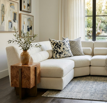 Load image into Gallery viewer, Niumi Storm Luxurious Velvet Pillow Cover