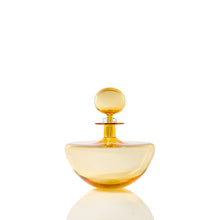 Load image into Gallery viewer, Petite Low Arc Decanter