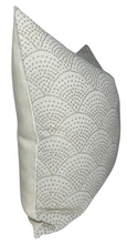 Load image into Gallery viewer, Scalloped Woven Pillow Cover in Natural