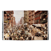Load image into Gallery viewer, New York. Portrait of a City (German, French, English)