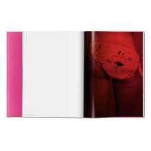 Load image into Gallery viewer, Gisele Bündchen (English)