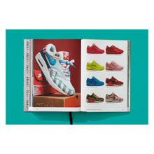 Load image into Gallery viewer, Sneaker Freaker. World's Greatest Sneaker Collectors (English)