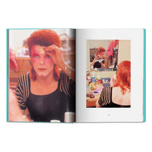 Load image into Gallery viewer, Mick Rock. The Rise of David Bowie. 1972–1973 (German, French, English)
