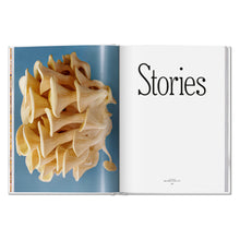 Load image into Gallery viewer, The Gourmand's Mushroom. A Collection of Stories and Recipes (English)

