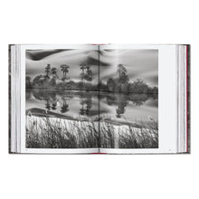 Load image into Gallery viewer, Sebastião Salgado. Genesis. 45th Ed. (English)
