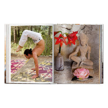 Load image into Gallery viewer, Great Escapes Yoga. The Retreat Book (German, French, English)
