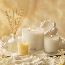 Load image into Gallery viewer, Vanilla Cream Petite Candle
