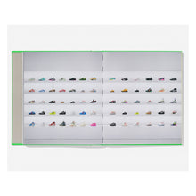 Load image into Gallery viewer, Virgil Abloh. Nike. ICONS (English)
