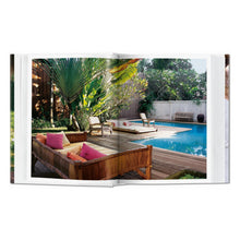 Load image into Gallery viewer, Living in Bali. 45th Ed. (German, French, English)
