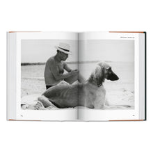 Load image into Gallery viewer, The Dog in Photography 1839–Today (German, French, English)
