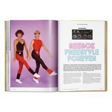 Load image into Gallery viewer, Sneaker Freaker. The Ultimate Sneaker Book (English)
