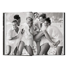 Load image into Gallery viewer, Peter Lindbergh. On Fashion Photography. 45th Ed. (German, French, English)

