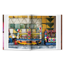 Load image into Gallery viewer, Living in Mexico. 45th Ed. (German, French, English)
