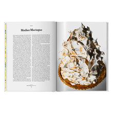 Load image into Gallery viewer, The Gourmand's Lemon. A Collection of Stories and Recipes (English)
