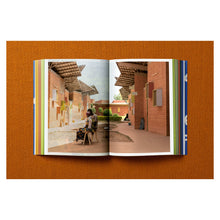 Load image into Gallery viewer, Francis Kéré. Building Stories (English)
