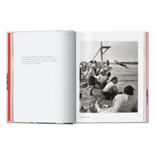Load image into Gallery viewer, Robert Doisneau. Paris. 45th Ed. (German, French, English)
