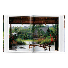 Load image into Gallery viewer, Living in Bali. 45th Ed. (German, French, English)
