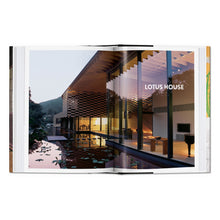 Load image into Gallery viewer, Living in Japan. 45th Ed. (German, French, English)
