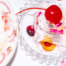 Load image into Gallery viewer, Fruit Trinket Dish
