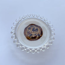 Load image into Gallery viewer, Chocolate Chip Cookie Trinket Dish
