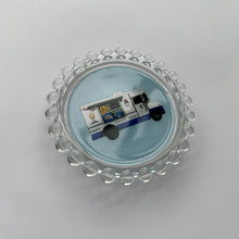 Load image into Gallery viewer, Mister Softee Truck Dish
