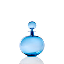 Load image into Gallery viewer, Petite Low Round Decanter
