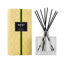 Load image into Gallery viewer, Nest New York Grapefruit Reed Diffuser 5.9 OZ
