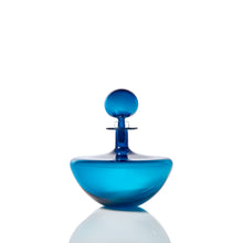 Load image into Gallery viewer, Petite Low Arc Decanter

