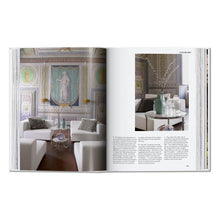 Load image into Gallery viewer, Living in Tuscany. 45th Ed. (German, French, English)
