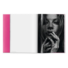 Load image into Gallery viewer, Gisele Bündchen (English)
