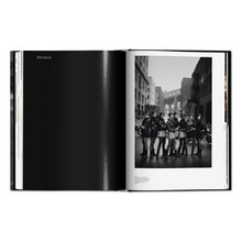 Load image into Gallery viewer, Peter Lindbergh. On Fashion Photography (German, French, English)
