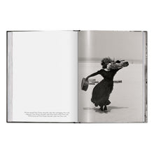 Load image into Gallery viewer, Peter Lindbergh. Azzedine Alaïa (English)
