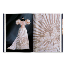 Load image into Gallery viewer, Fashion History from the 18th to the 20th Century (English)
