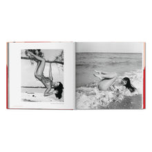Load image into Gallery viewer, The Big Book of Legs (German, French, English)
